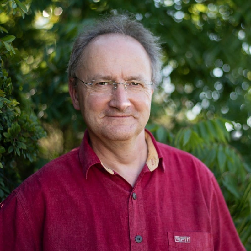 Dr Paul Bannister